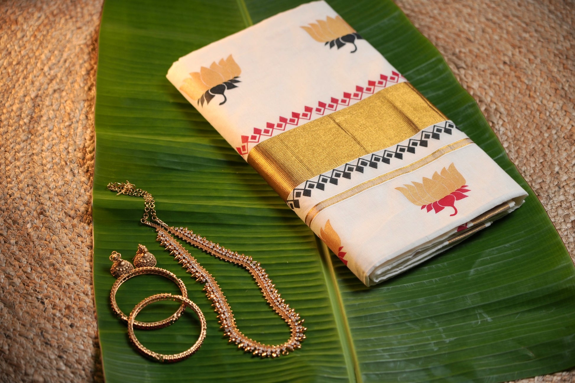 Kerala Set Saree - Lotus Print