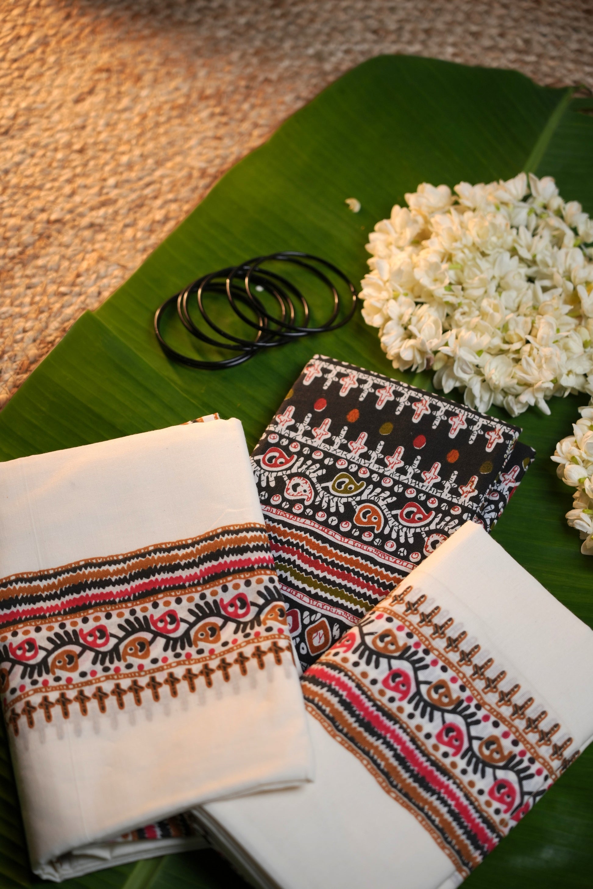 Kerala Traditional Set Mundu with Ajrakh Print & Blouse