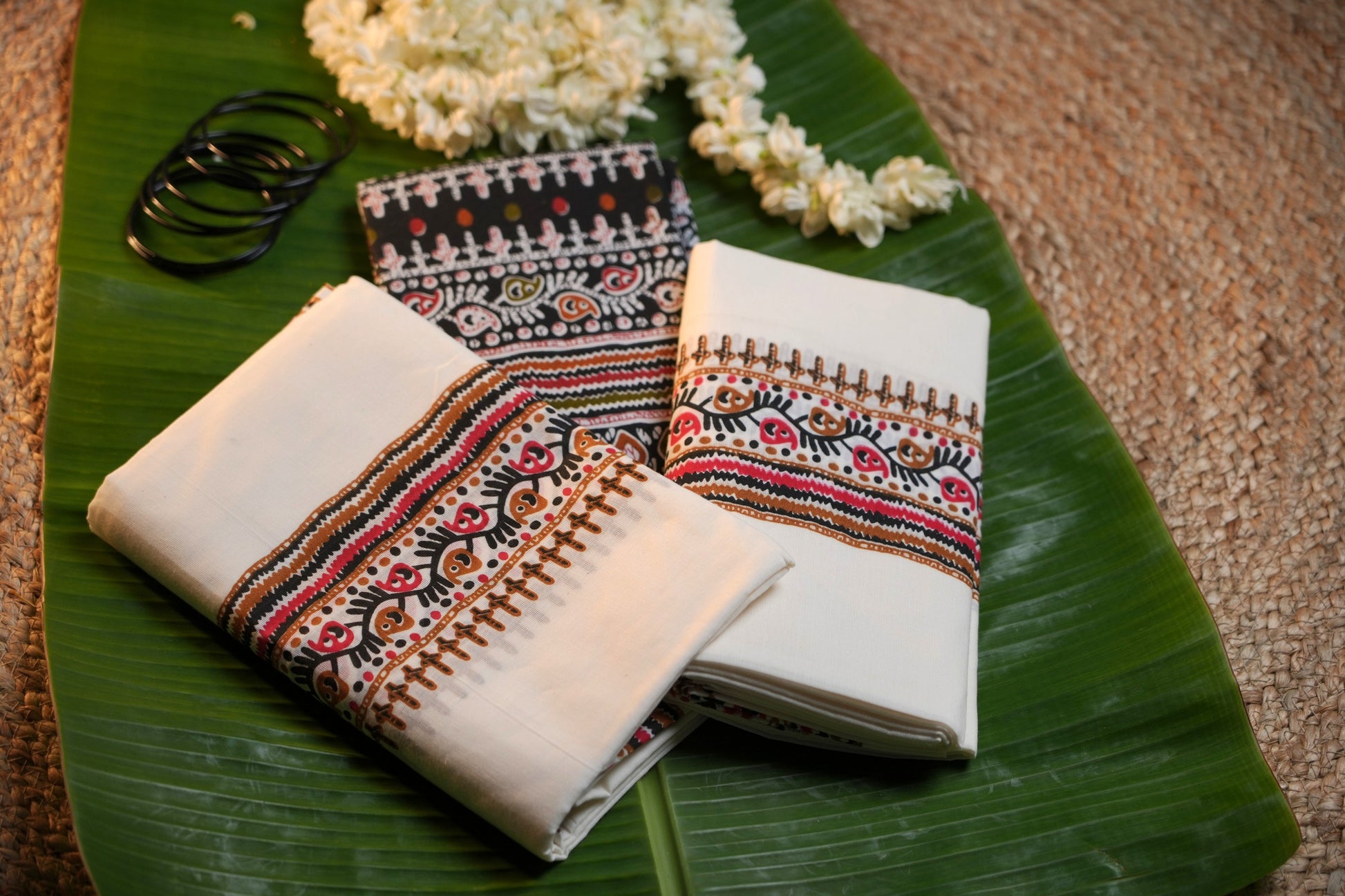 Kerala Traditional Set Mundu with Ajrakh Print & Blouse