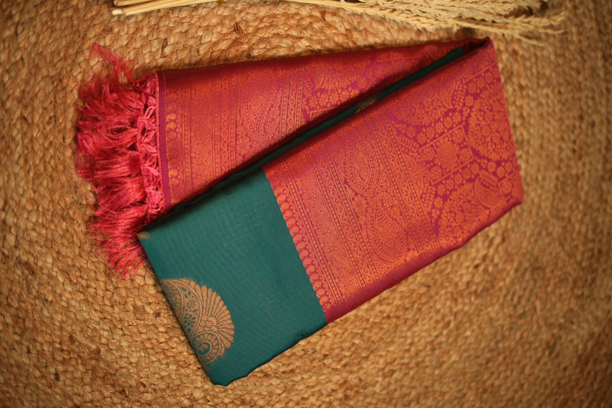 Onion pink with teal blue