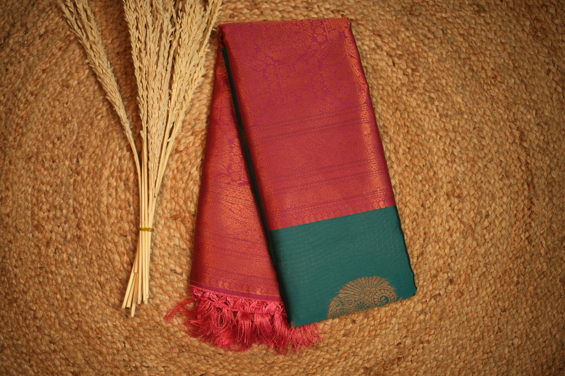 Onion pink with teal blue
