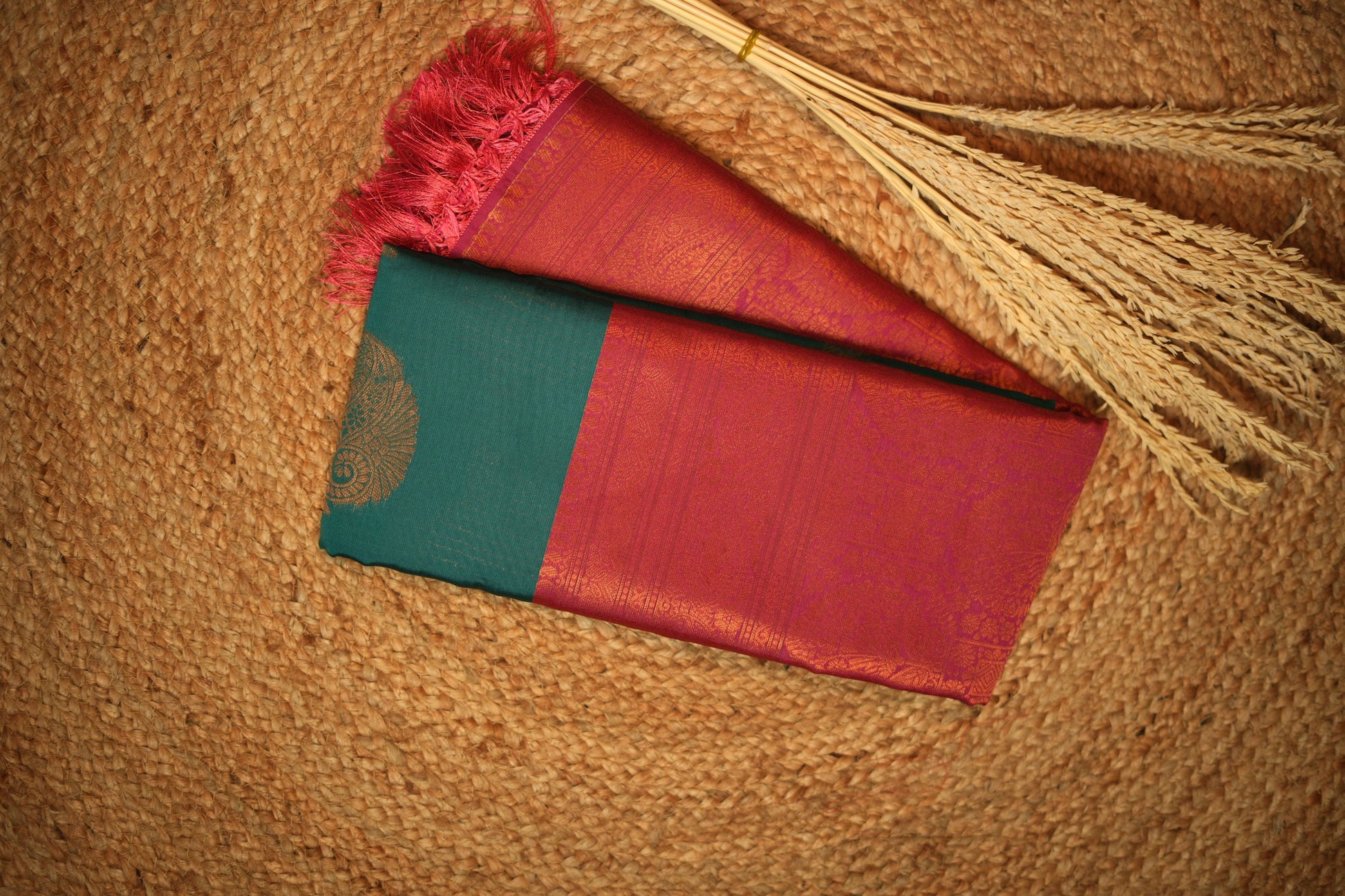 Onion pink with teal blue