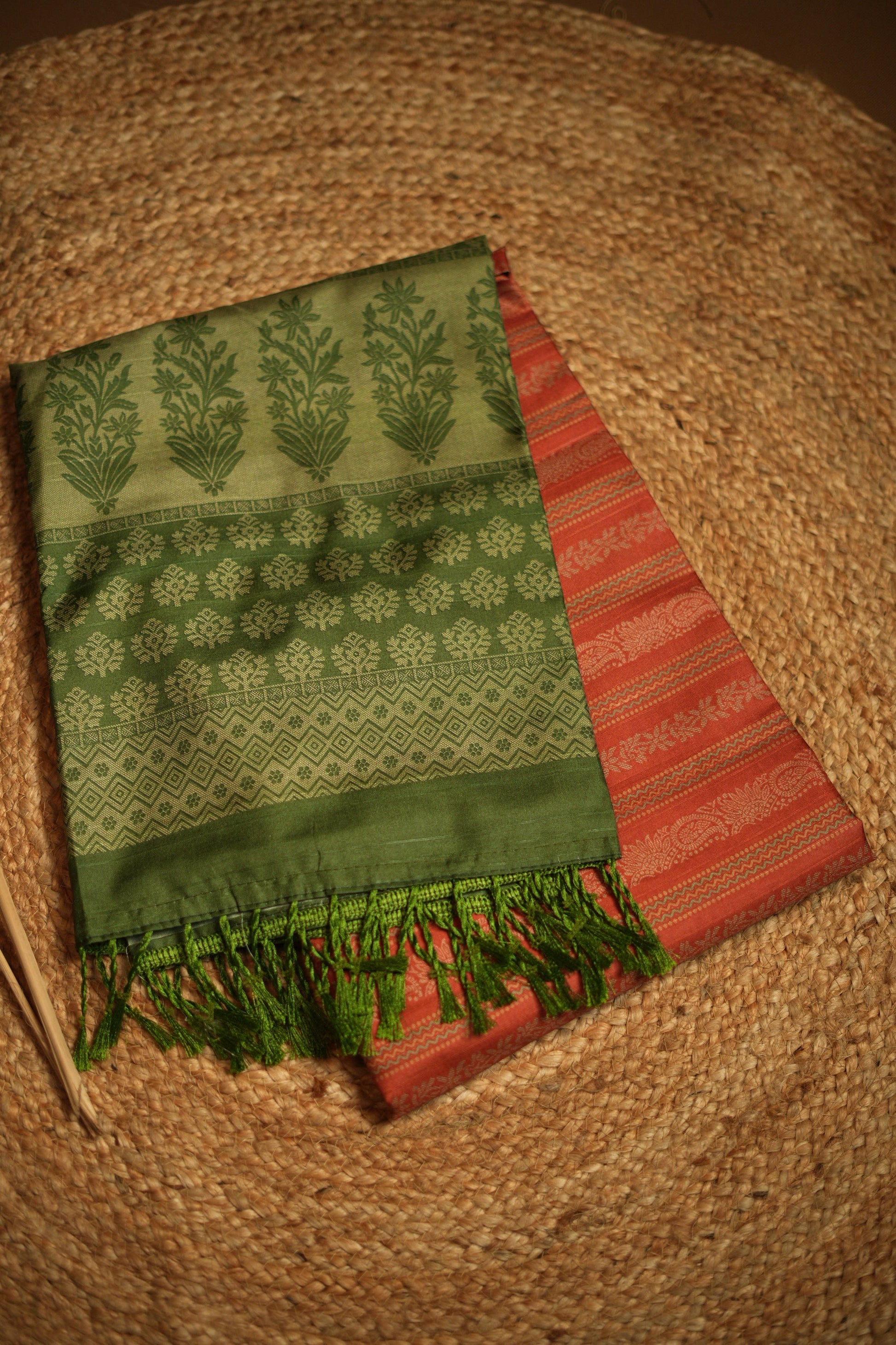 Semi tissue saree