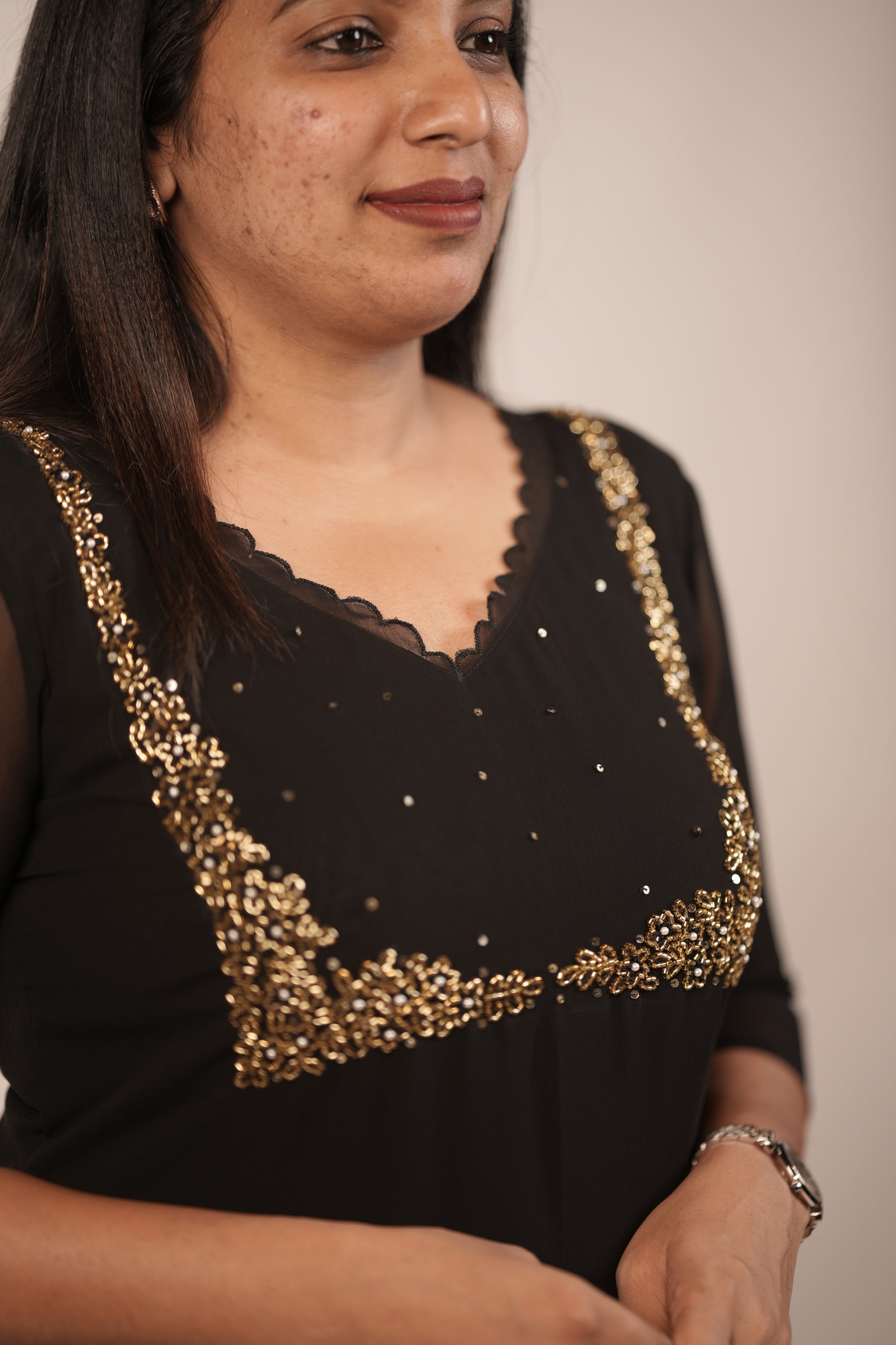 Premium Floral Black - Gold Star