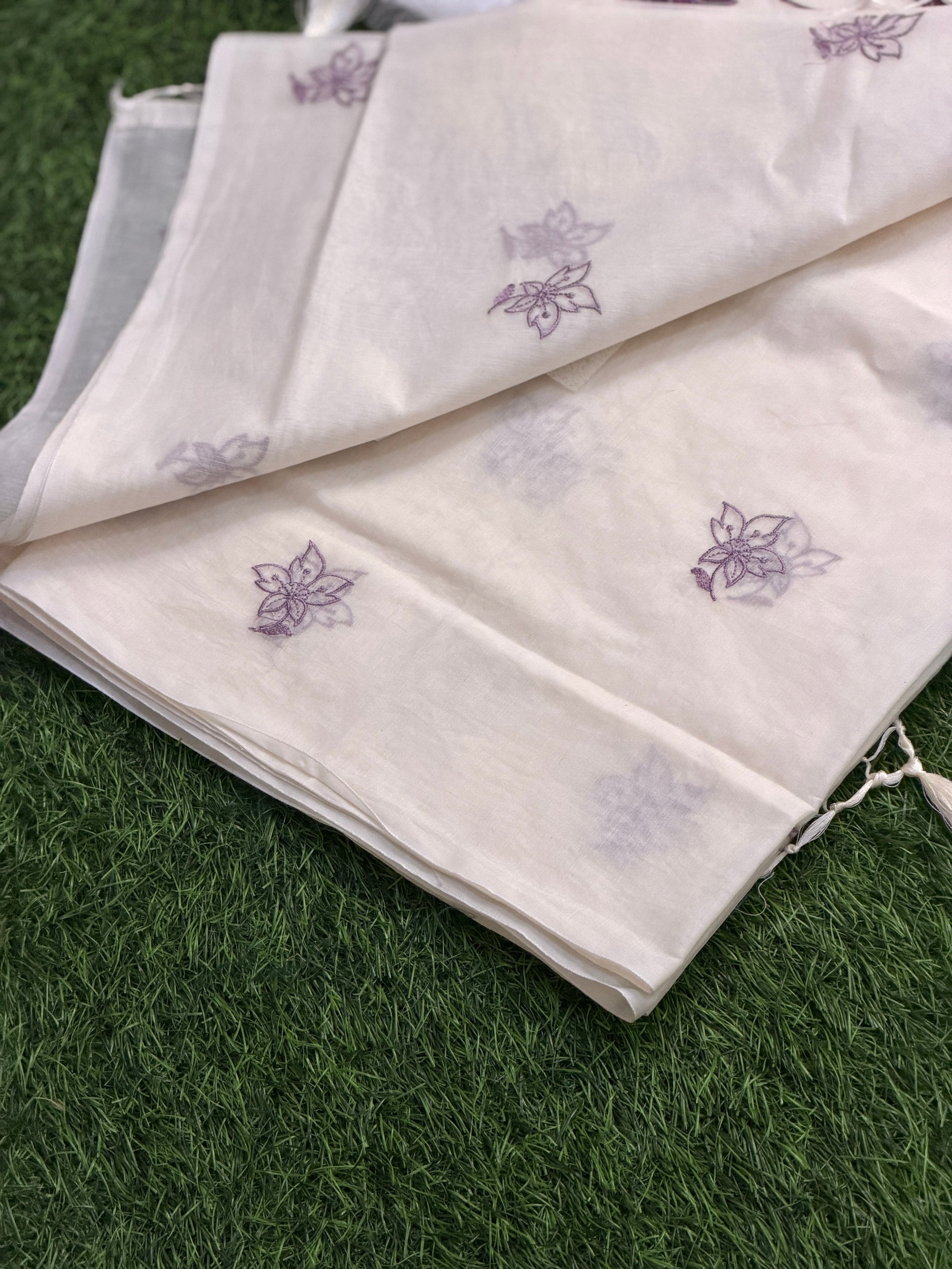 Cotton Silk Applique Floral saree