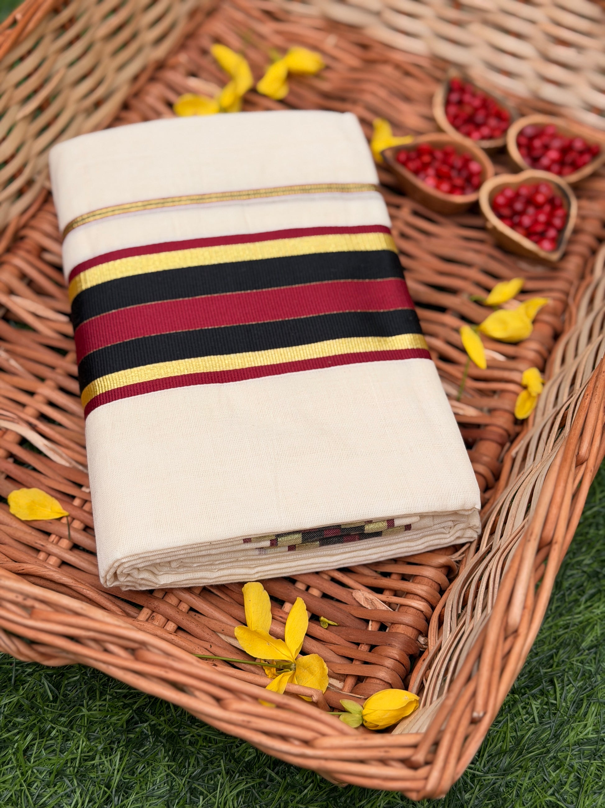 Set and Mundu