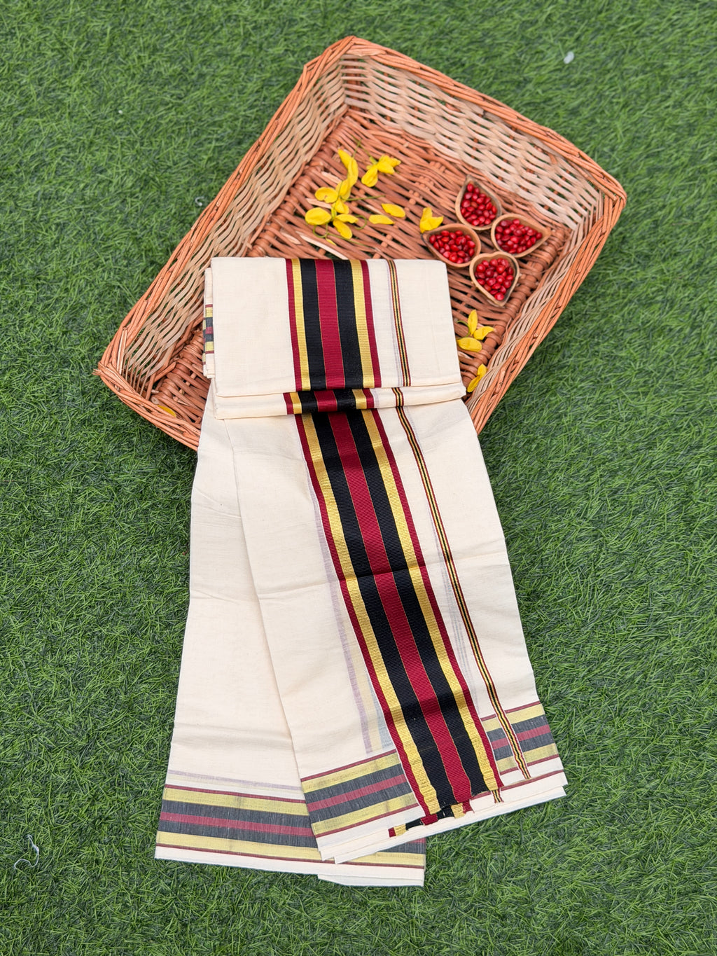 Set and Mundu