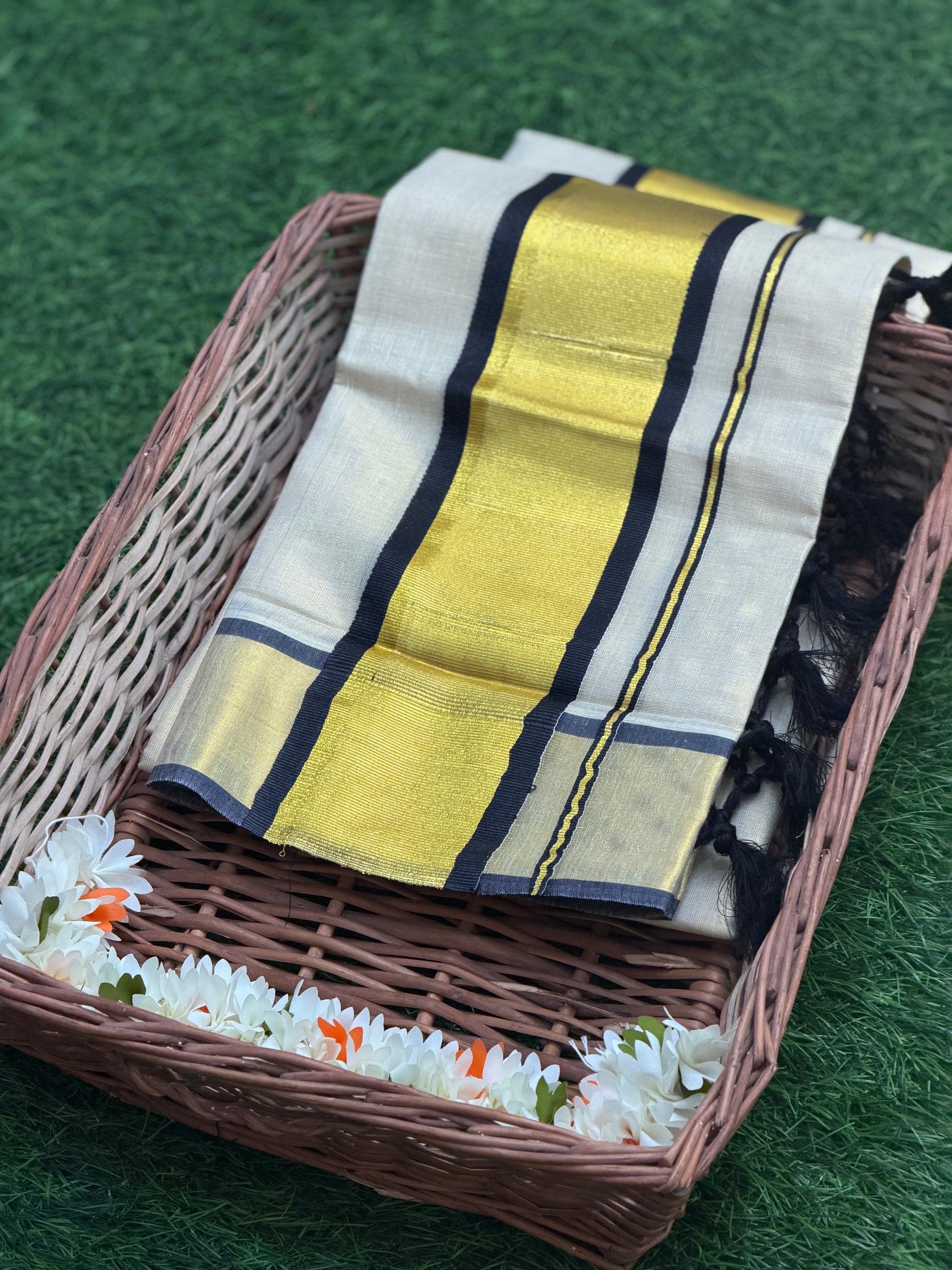Traditional Kerala Set Mundu