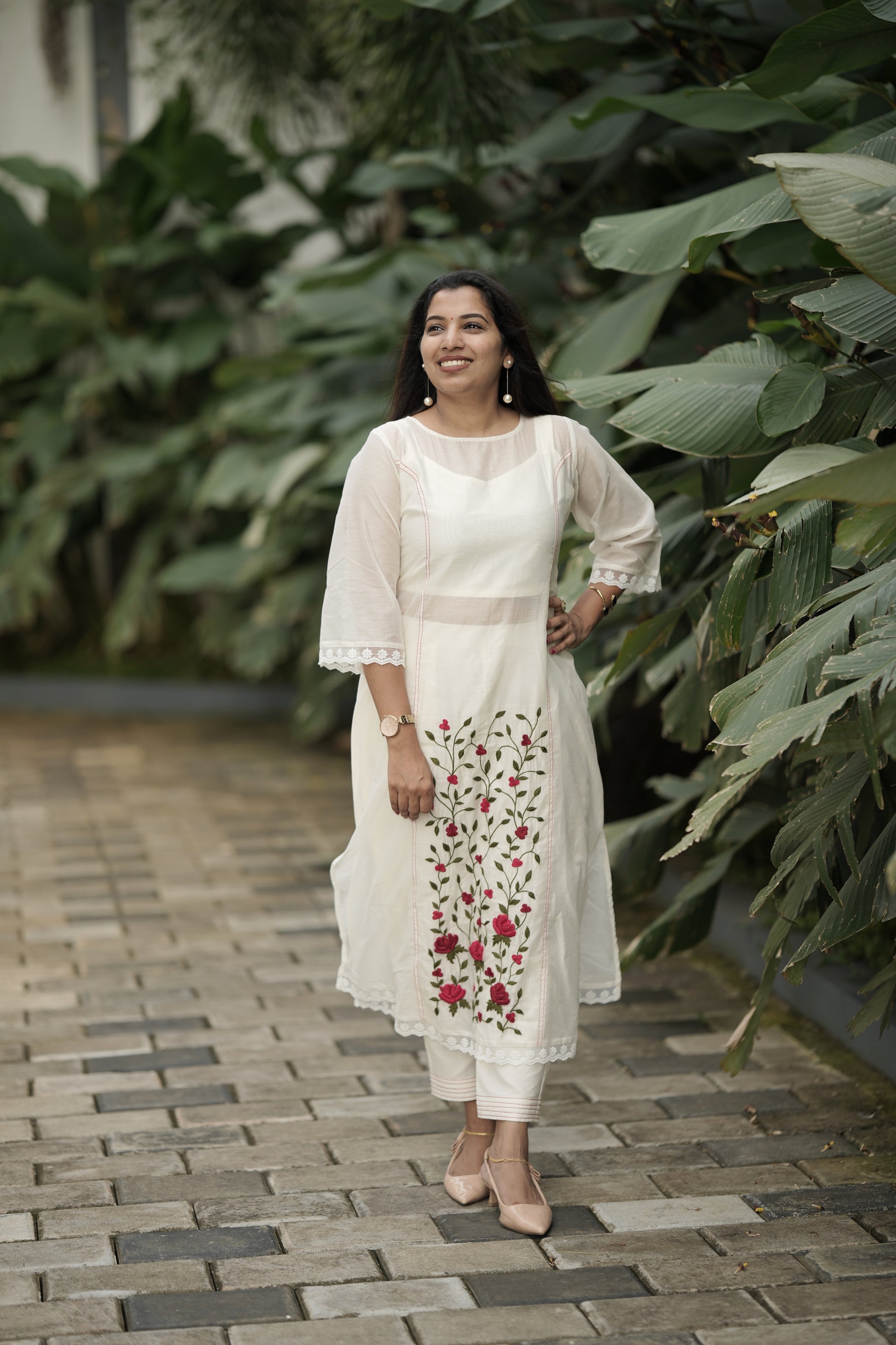 Onam Rose Kurta Set