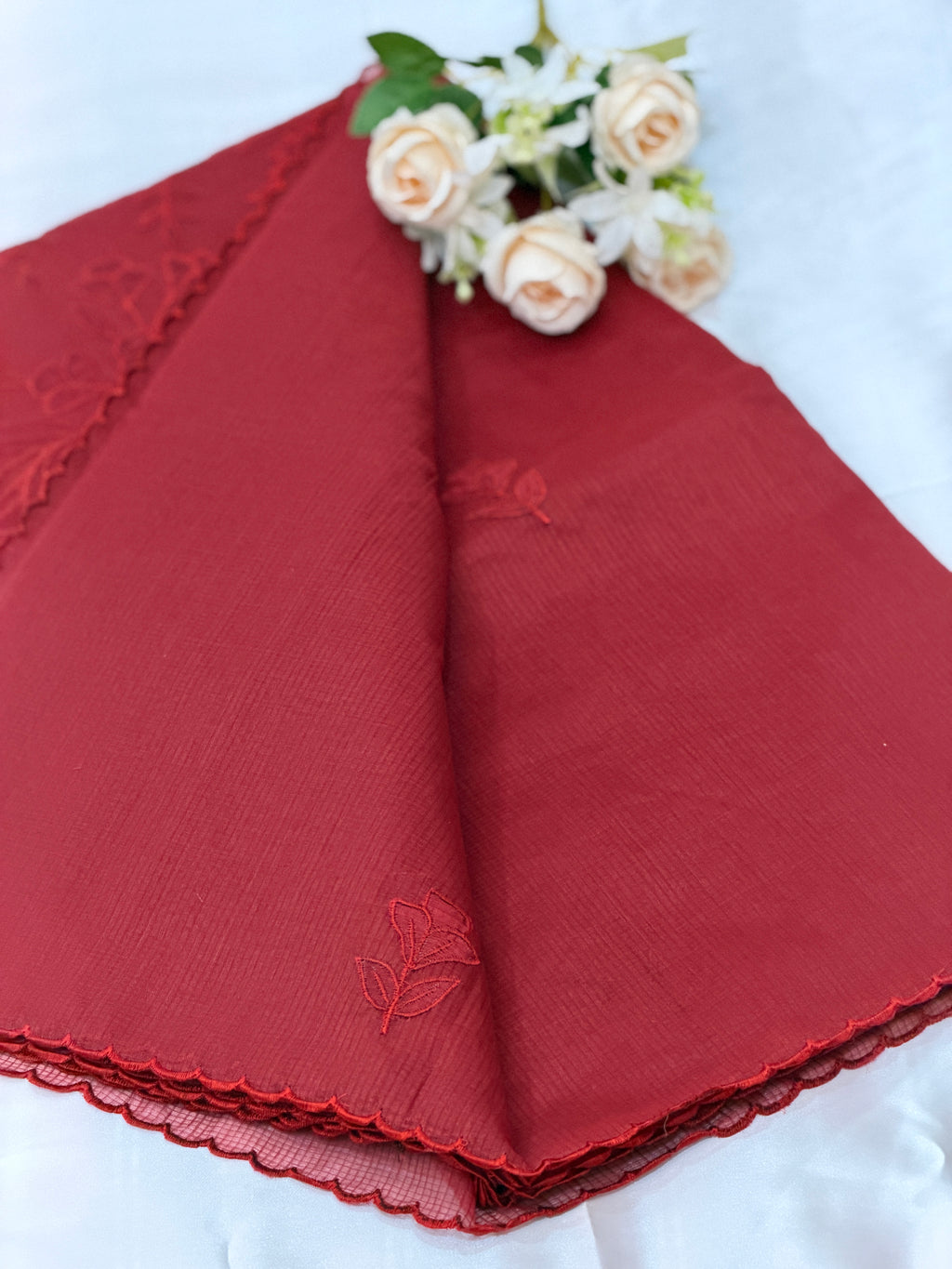 Net cotta Floral Applique saree