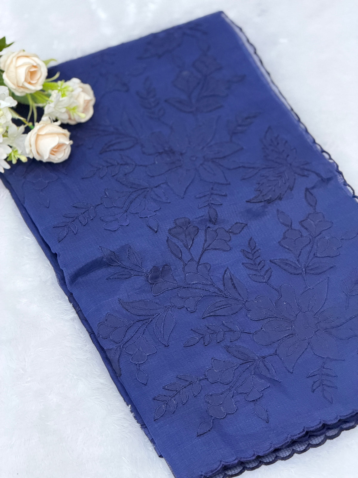 Net cotta Floral Applique saree