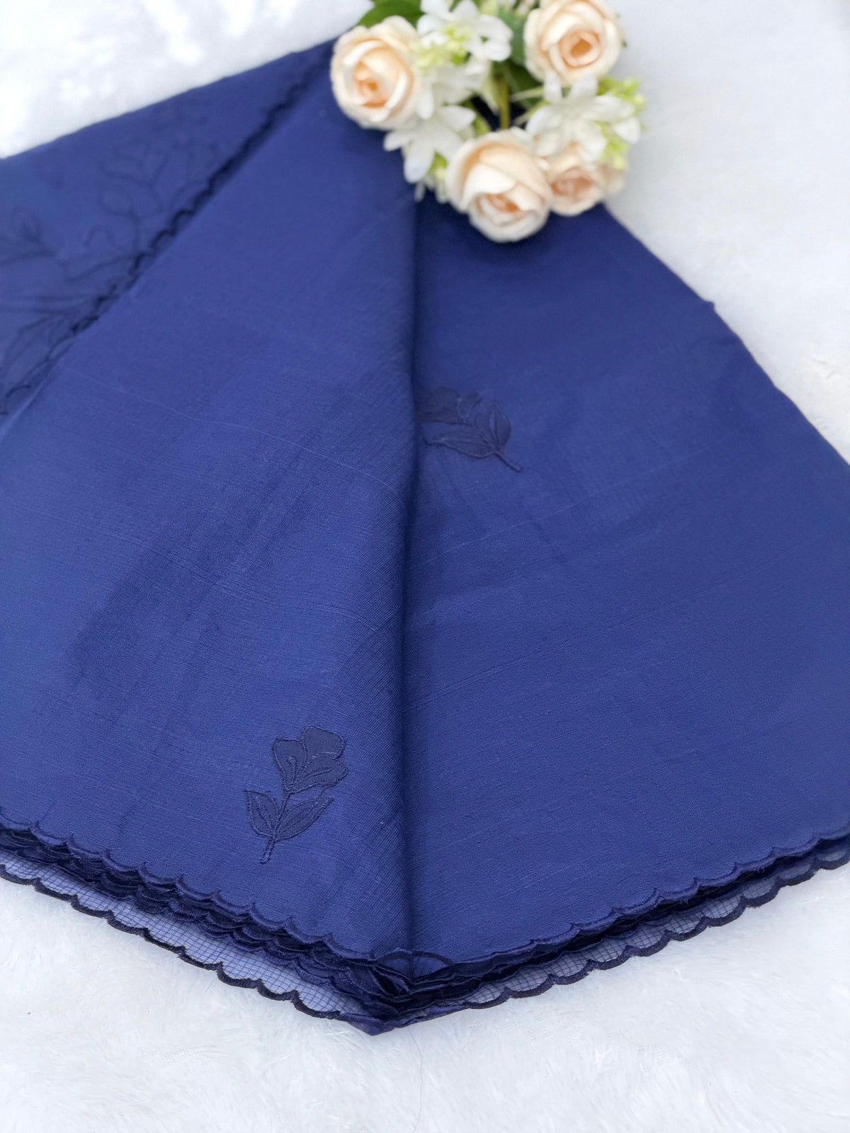 Net cotta Floral Applique saree