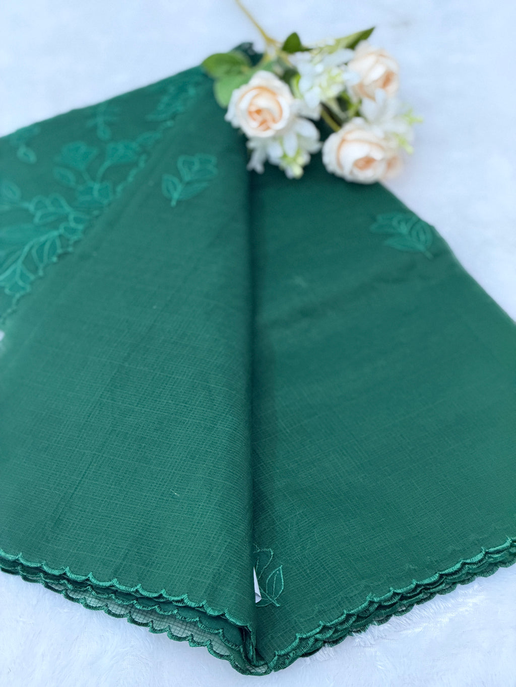 Net cotta Floral Applique saree