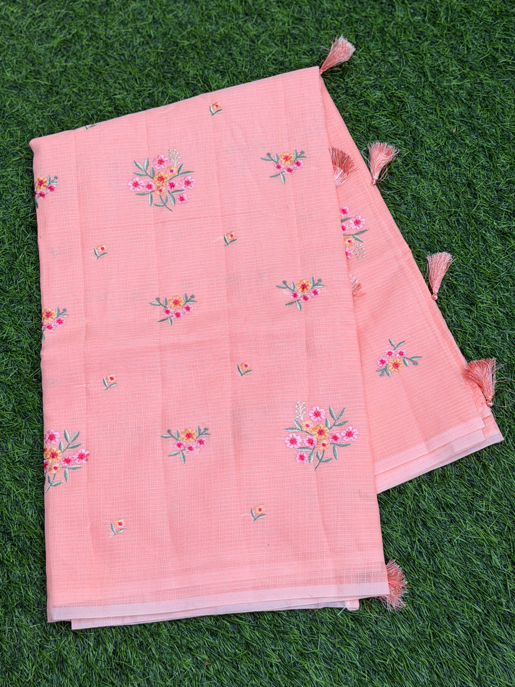 Net Cota with Flower Embro