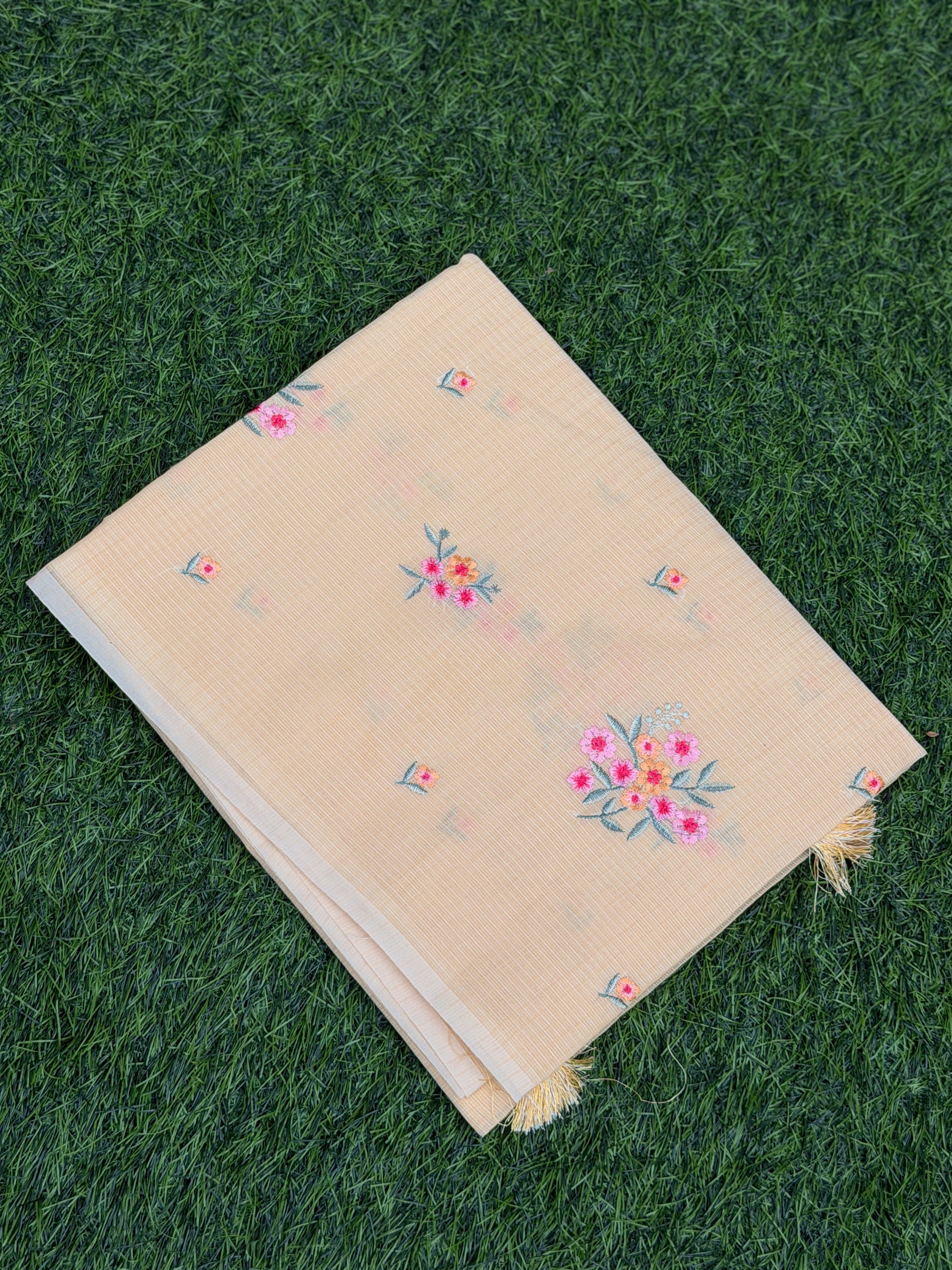 Net Cota with flower embro