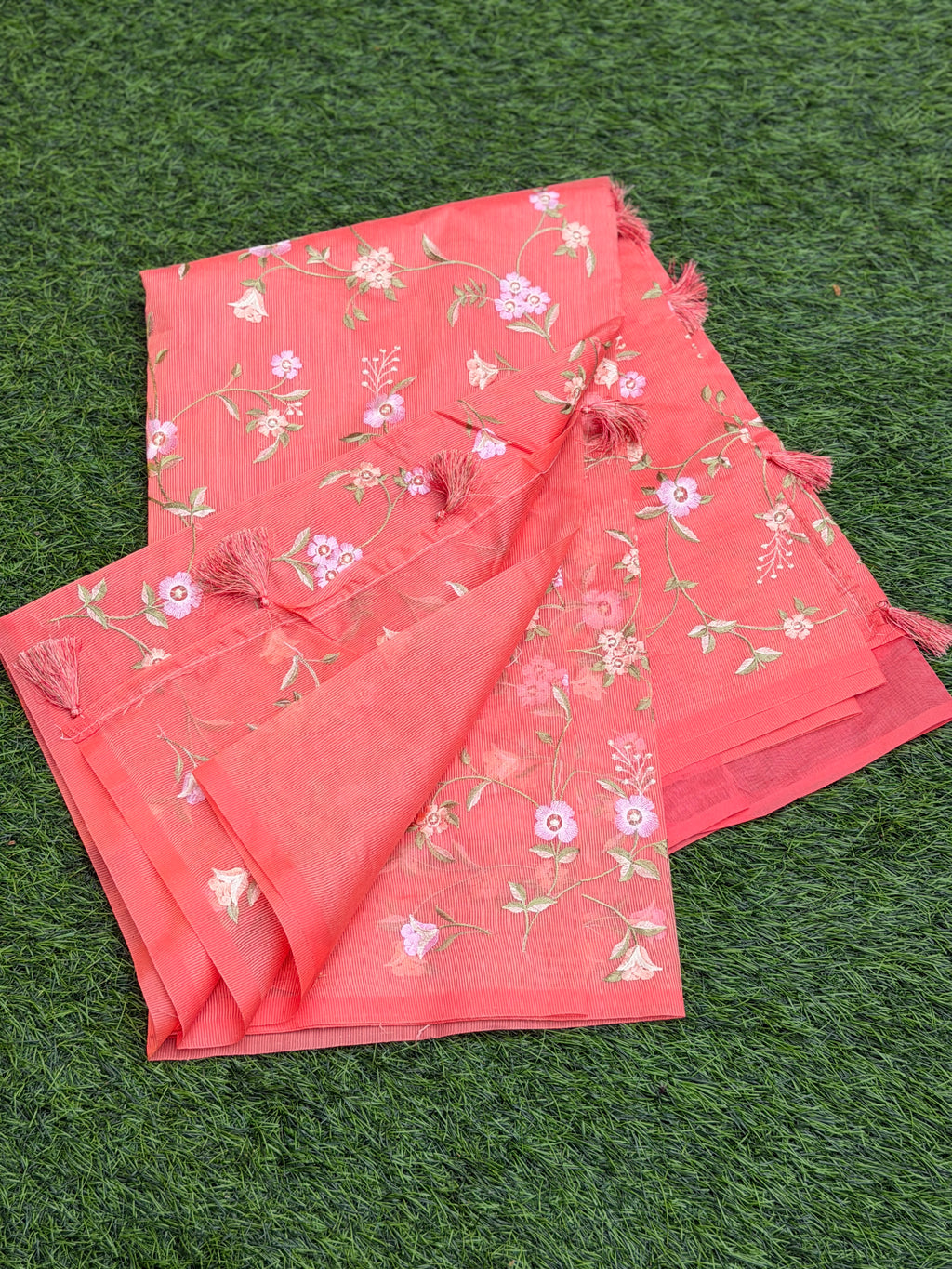 Net Cota with flower embro