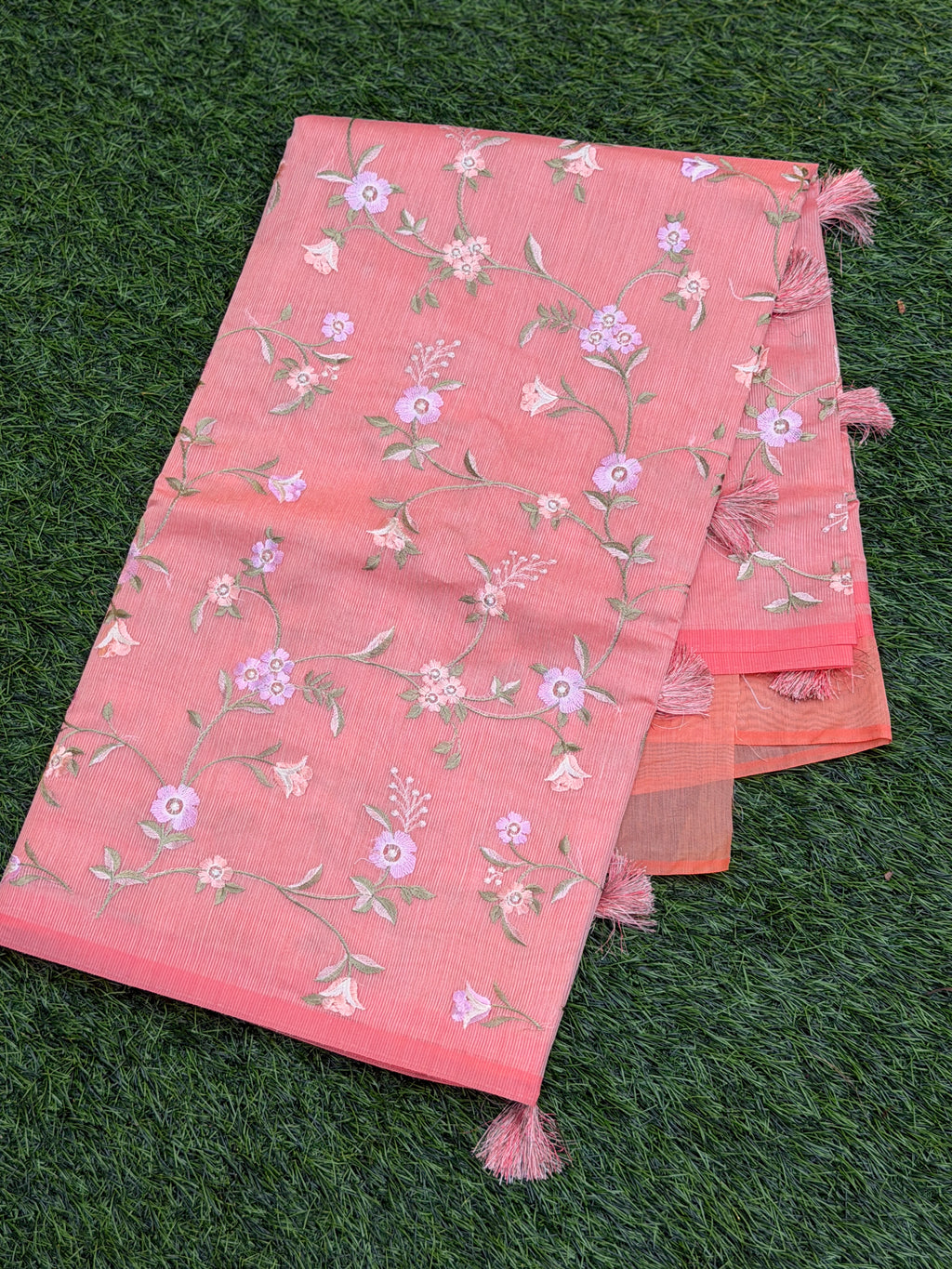 Net Cota with flower embro