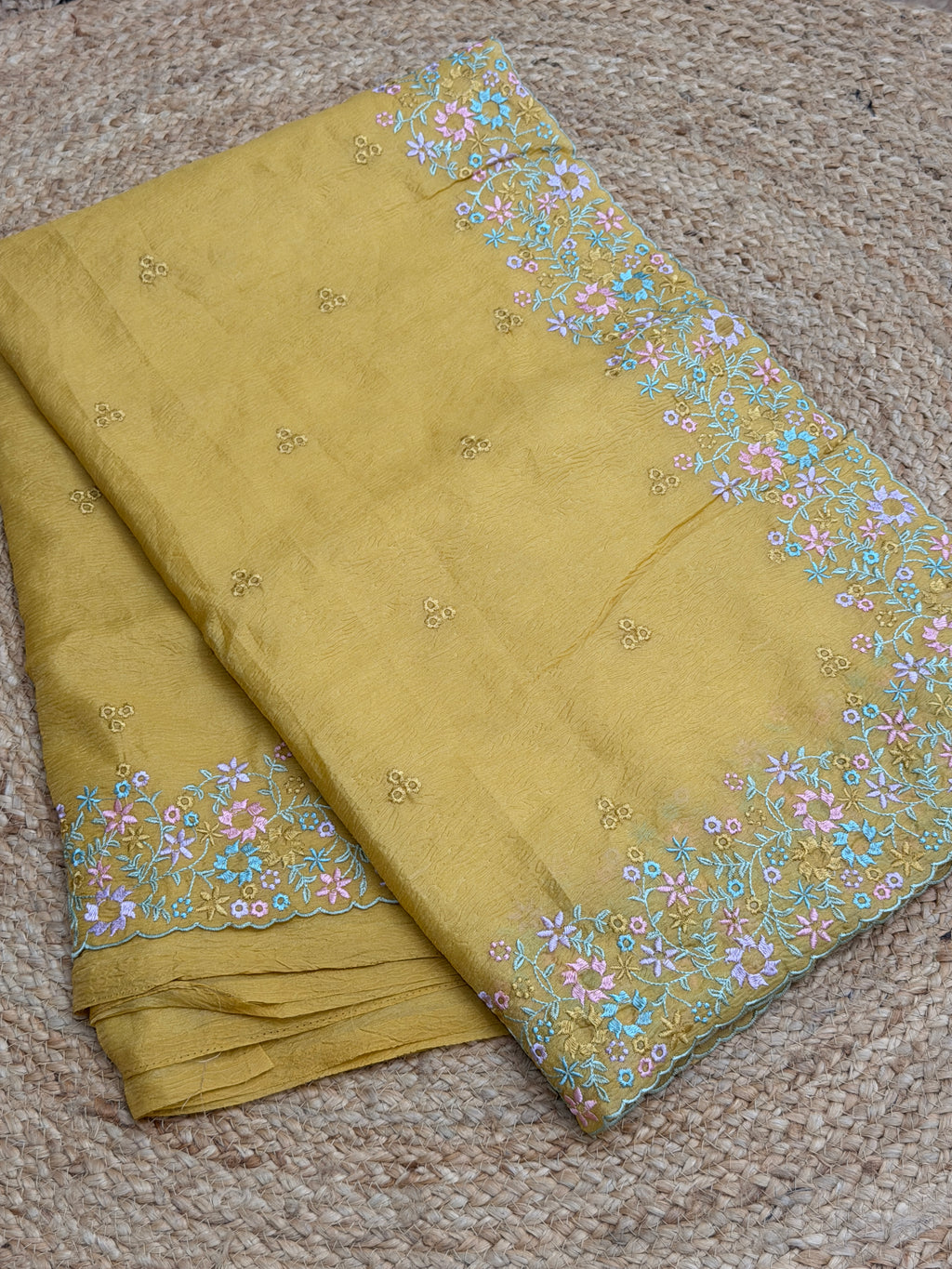 PREMIIUM CRUSHED ORGANZA SAREE
