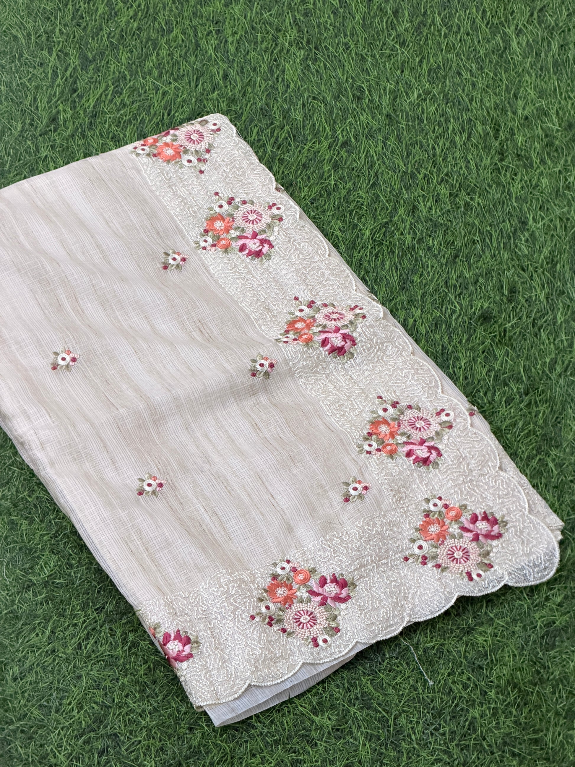FLORAL ELEGANCE ORGANZA SAREE