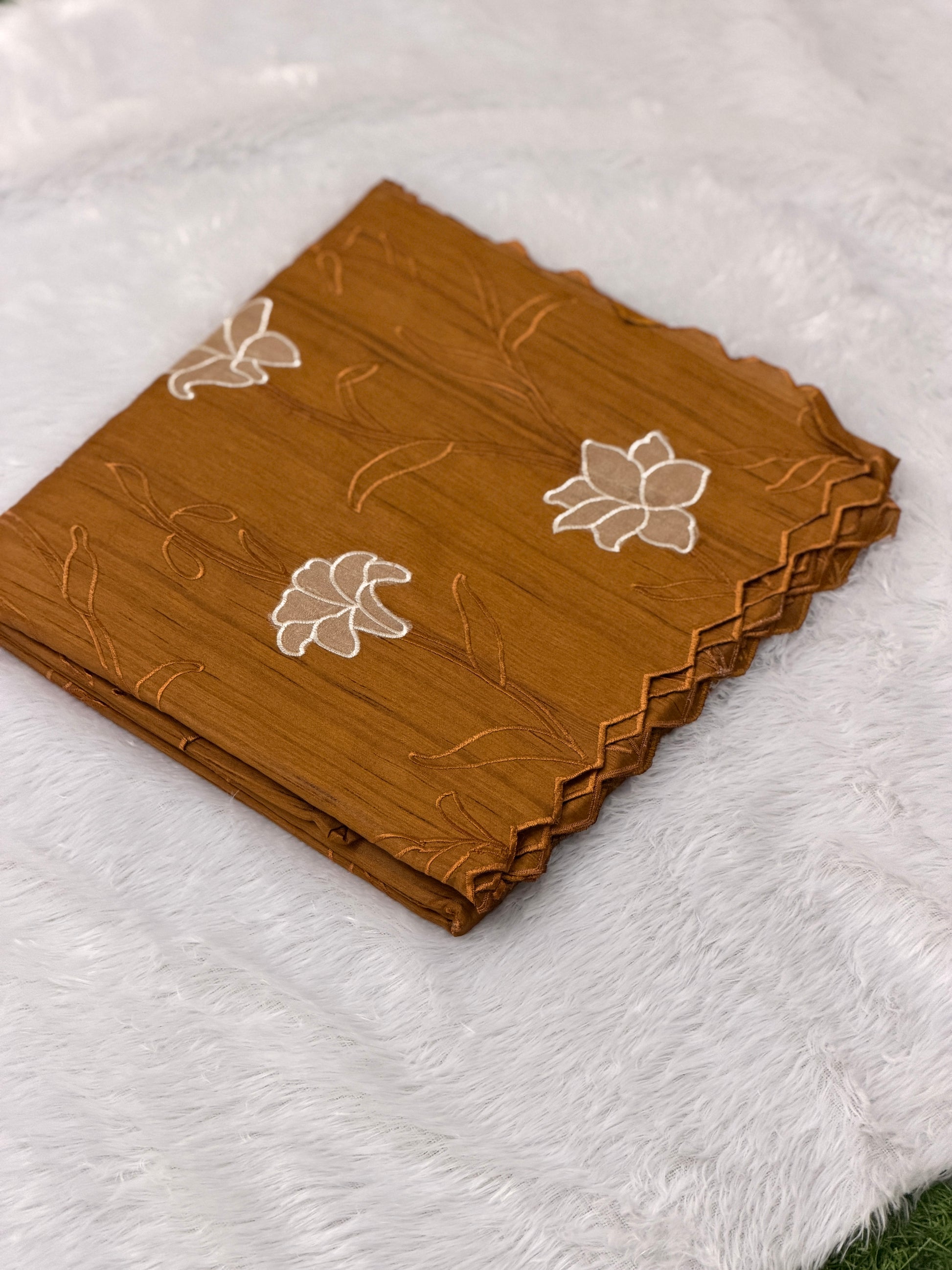 Scallop Border Embroidered Saree