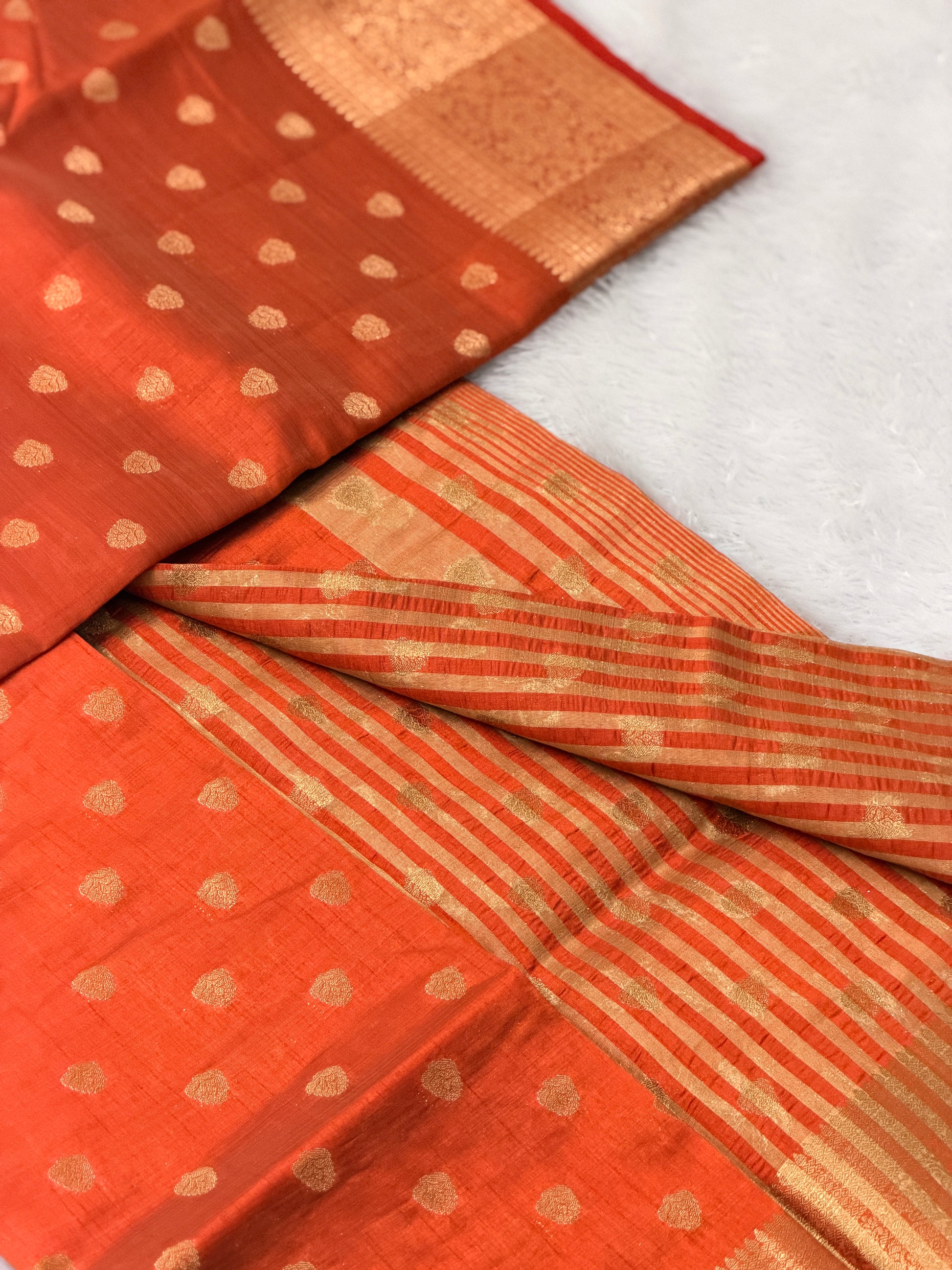 Zari Butta saree