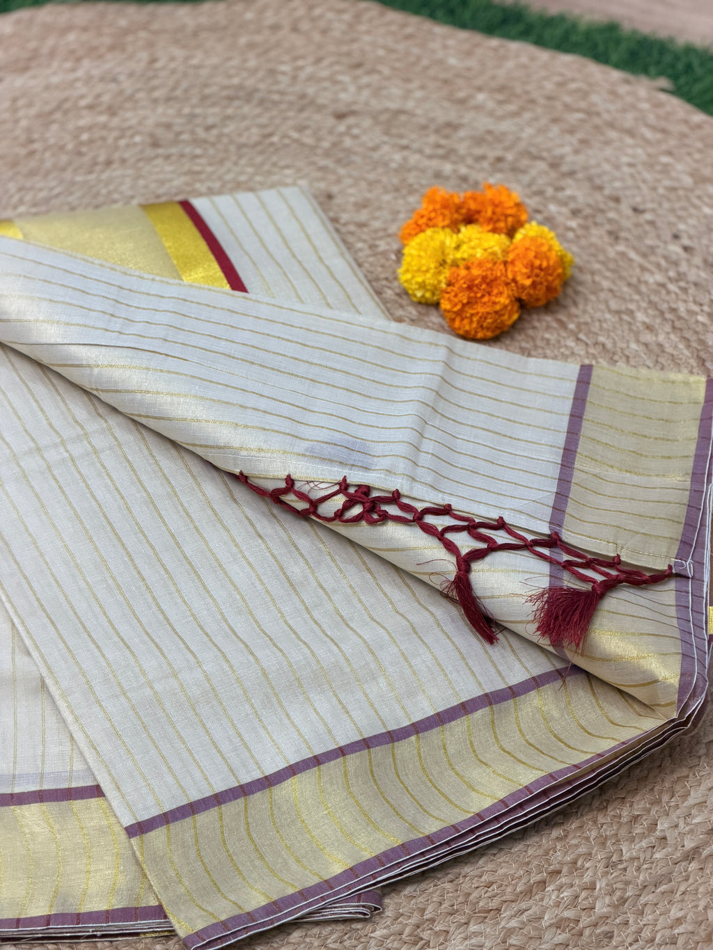 Kerala Kasavu Saree