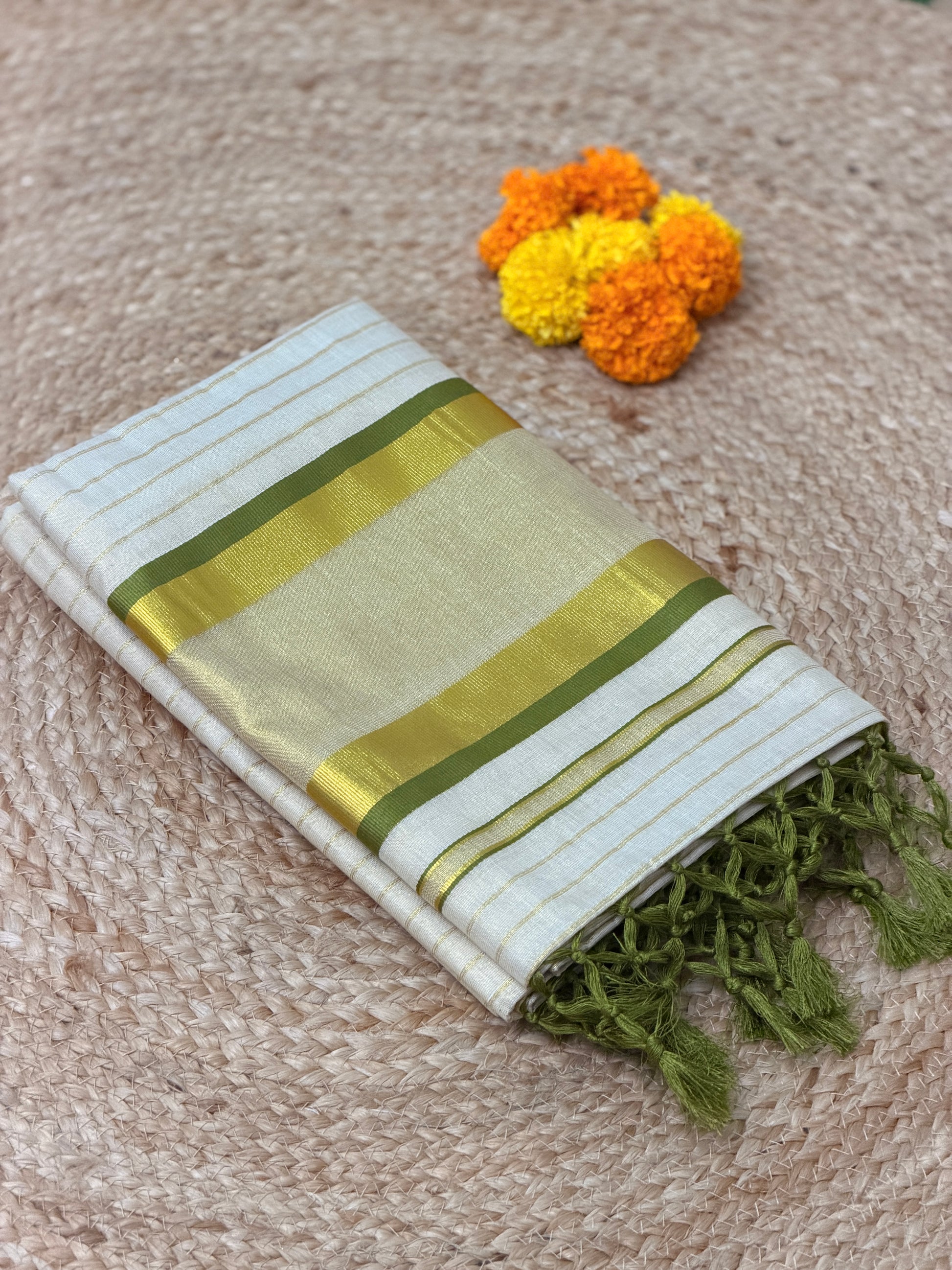 Kerala Kasavu Saree