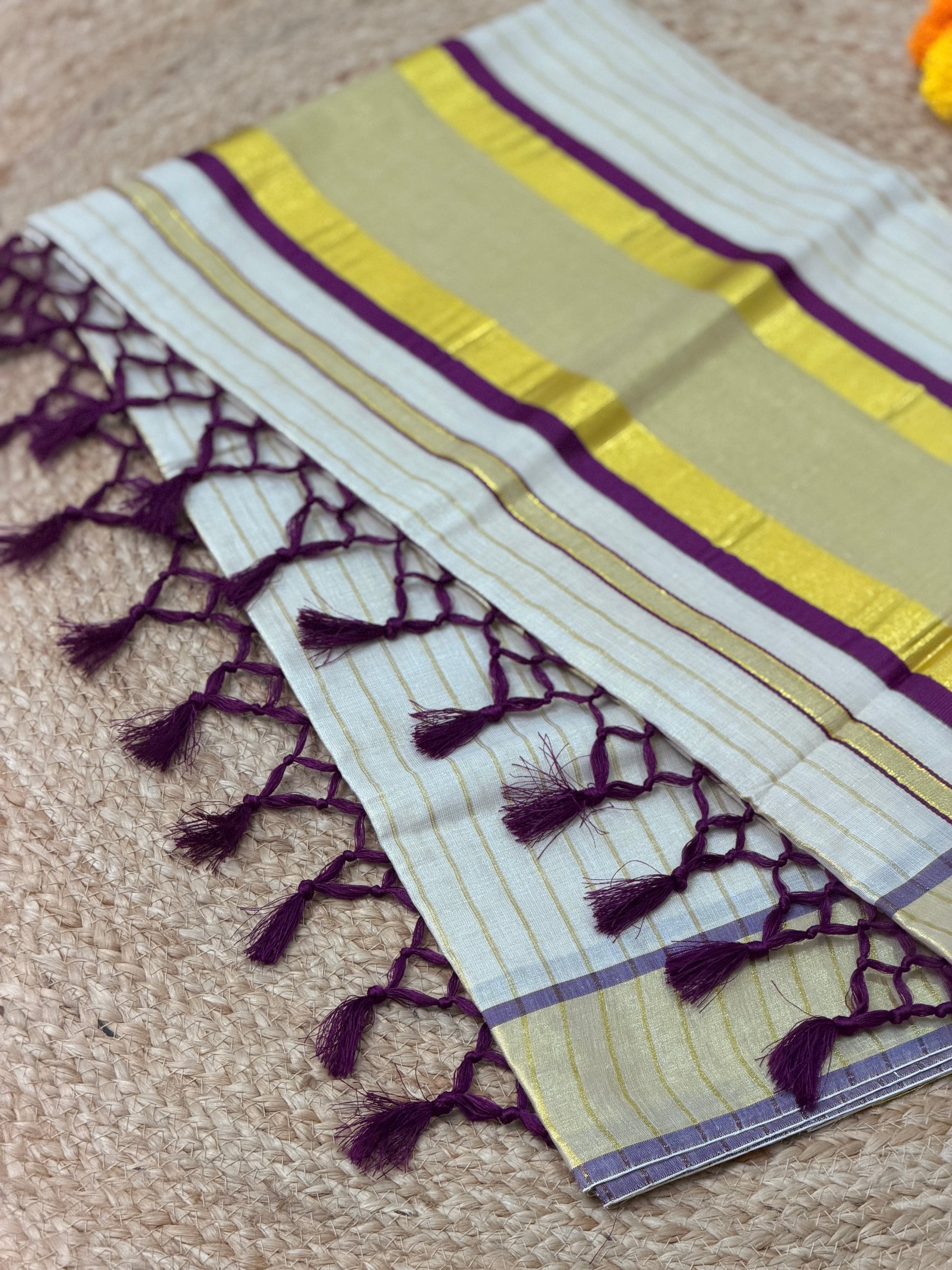 Kerala Kasavu Saree