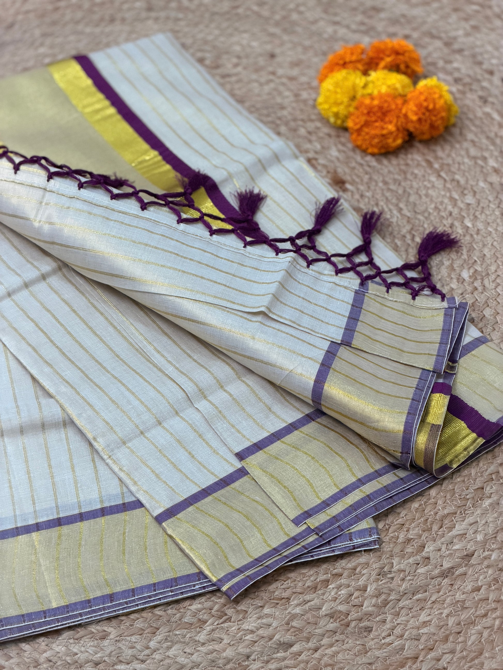 Kerala Kasavu Saree