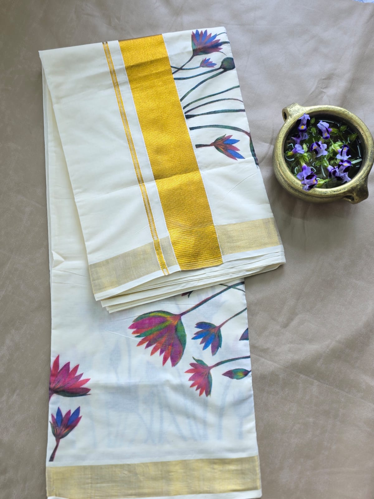 Kerala Saree-hand painted